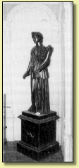 (Ill: Ovn med Ceres-statue)